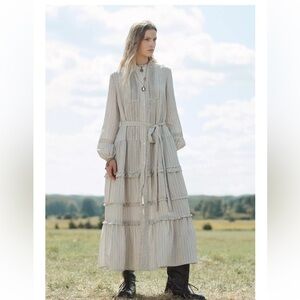 ROMANTIC DRESS WITH BELT LIMITED EDITION